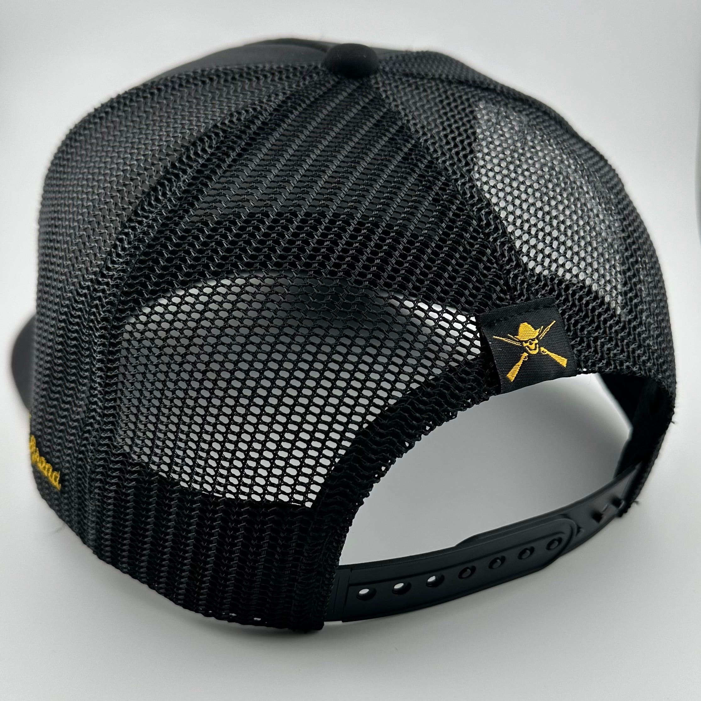 “Cowboy Hat” Patch Rope Trucker Hat - Black